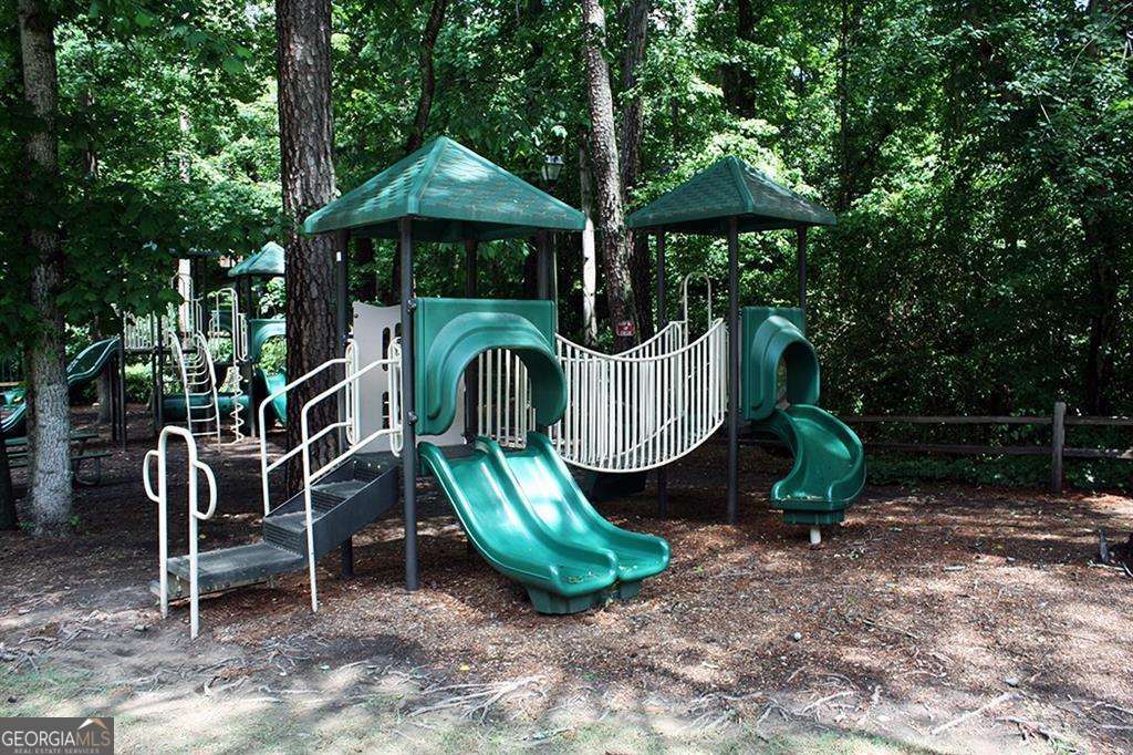 5054 Pine Bark Circle Dunwoody GA 30338