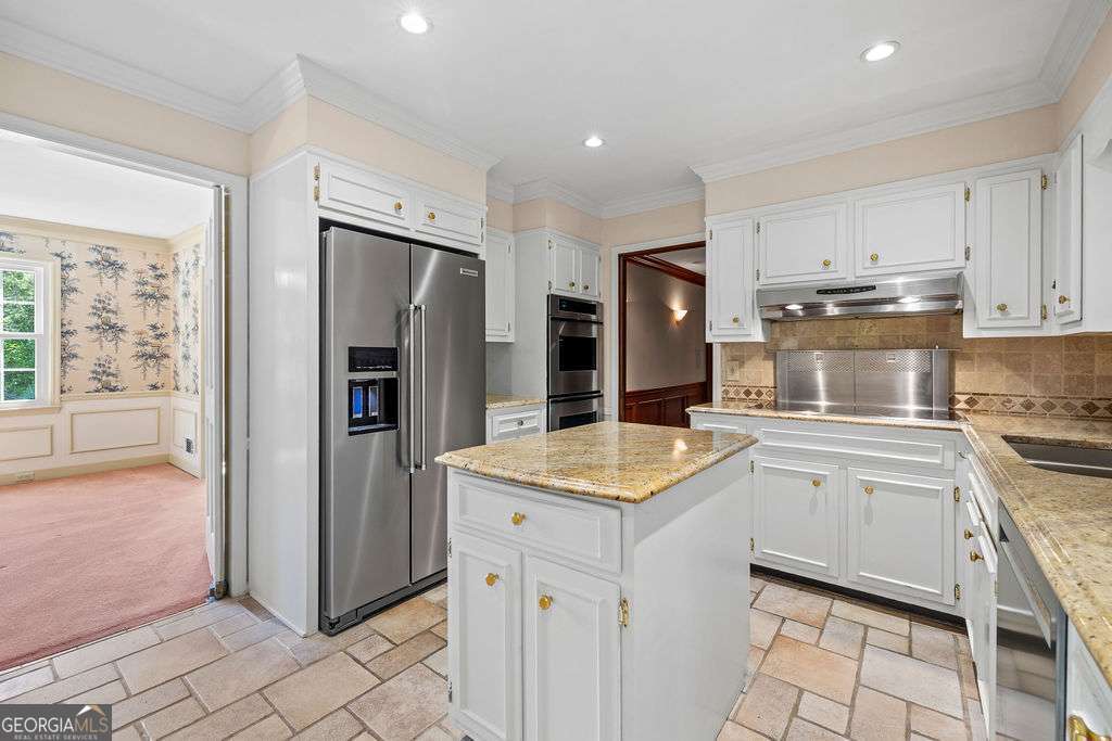 5054 Pine Bark Circle Dunwoody GA 30338
