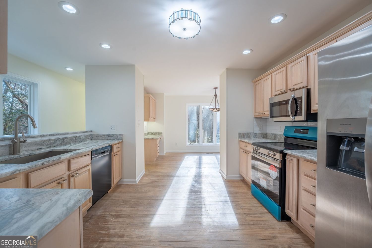 1546 Woodbrier Sautee Nacoochee GA 30571