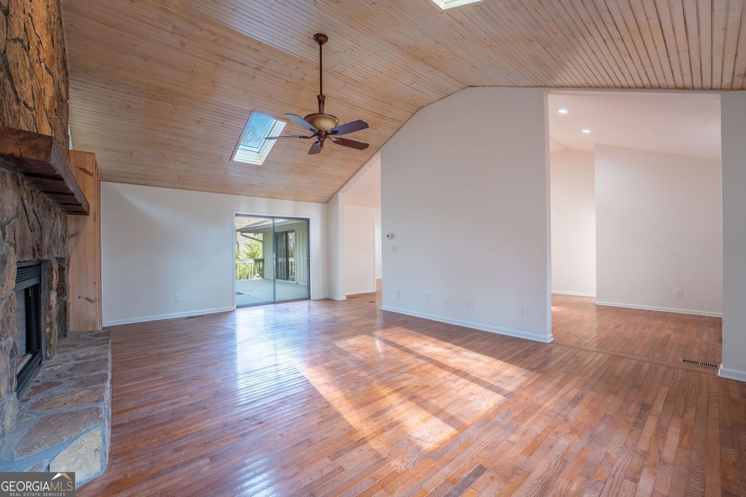 1546 Woodbrier Sautee Nacoochee GA 30571