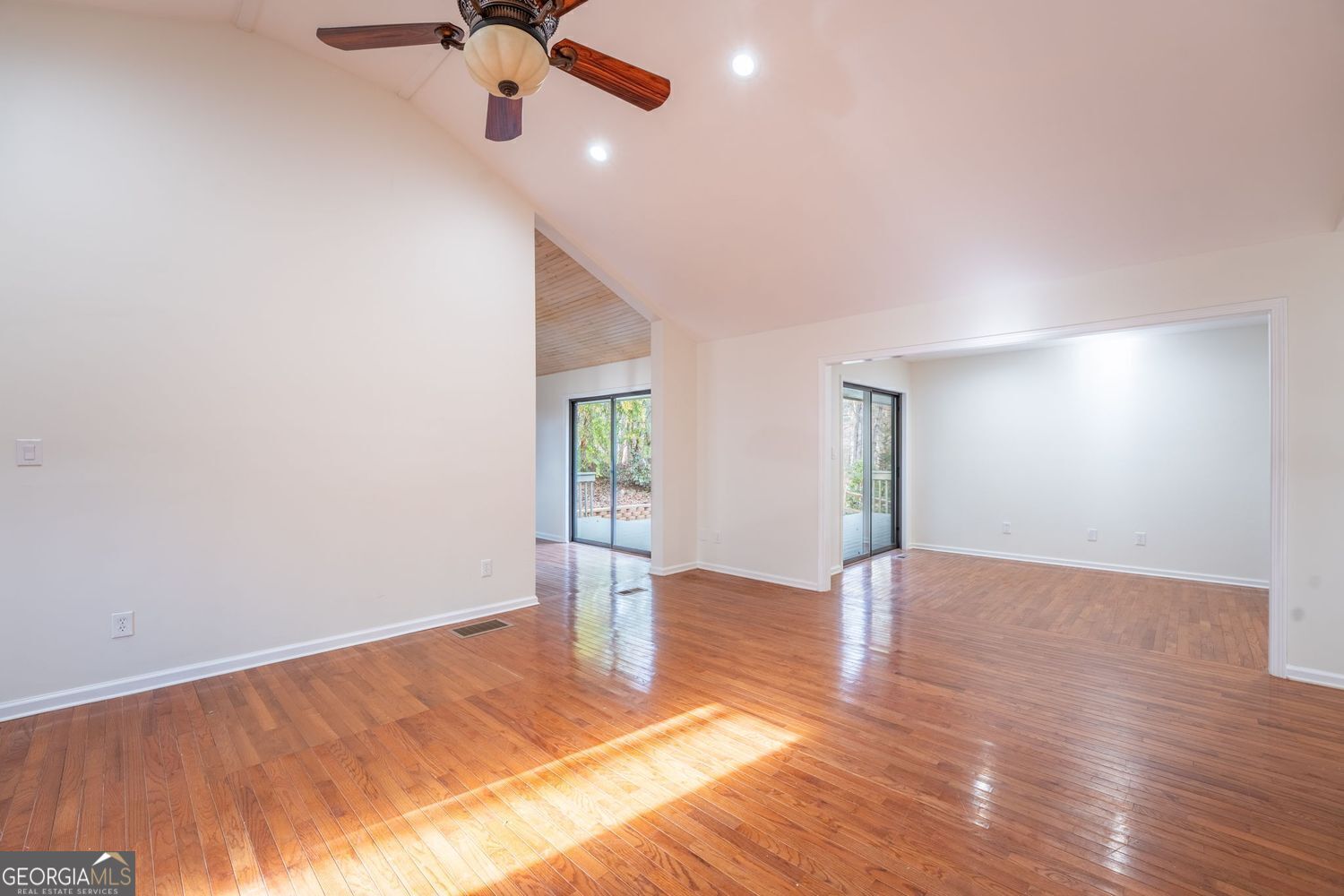 1546 Woodbrier Sautee Nacoochee GA 30571