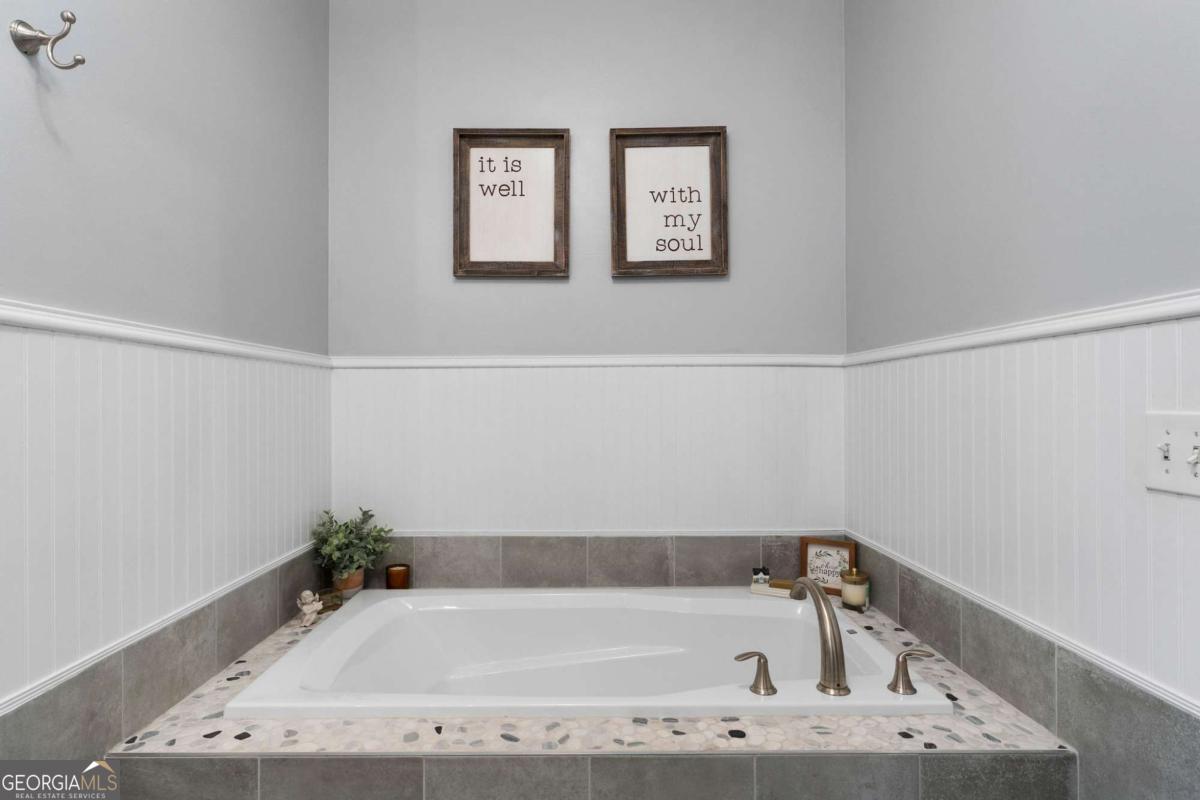 2300 Frettiesburg Drive Rockmart GA 30153