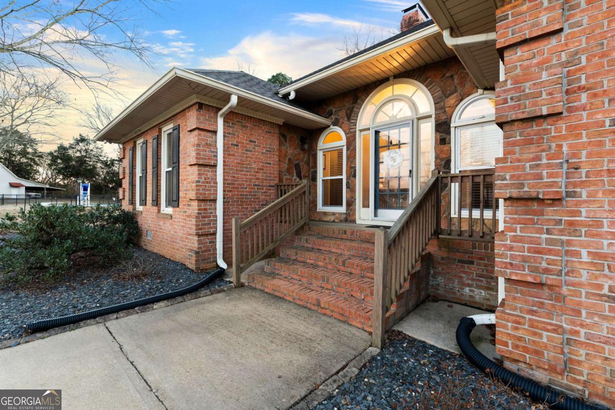 2300 Frettiesburg Drive Rockmart GA 30153