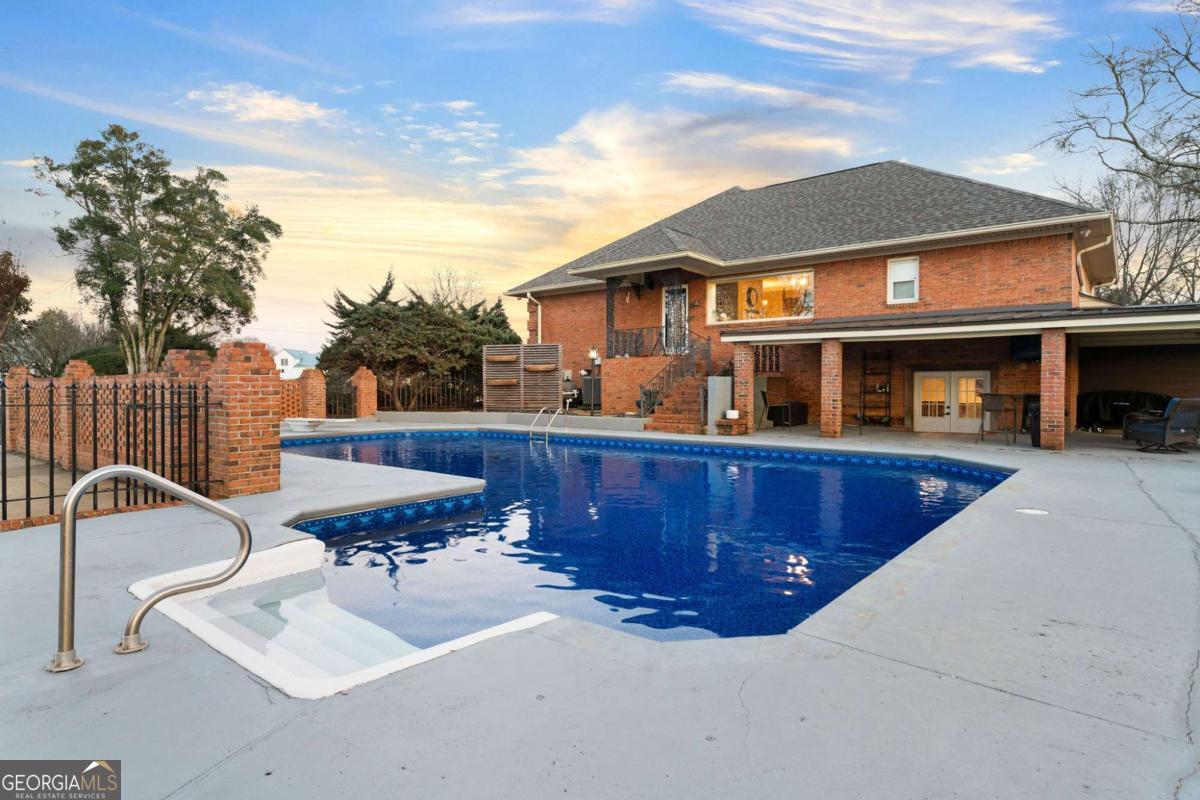 2300 Frettiesburg Drive Rockmart GA 30153