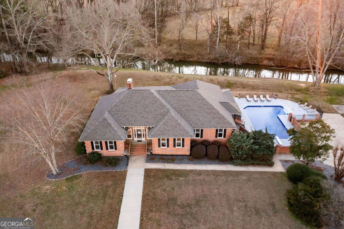 2300 Frettiesburg Drive Rockmart GA 30153