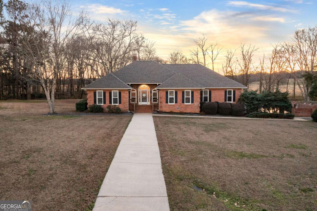 2300 Frettiesburg Drive Rockmart GA 30153