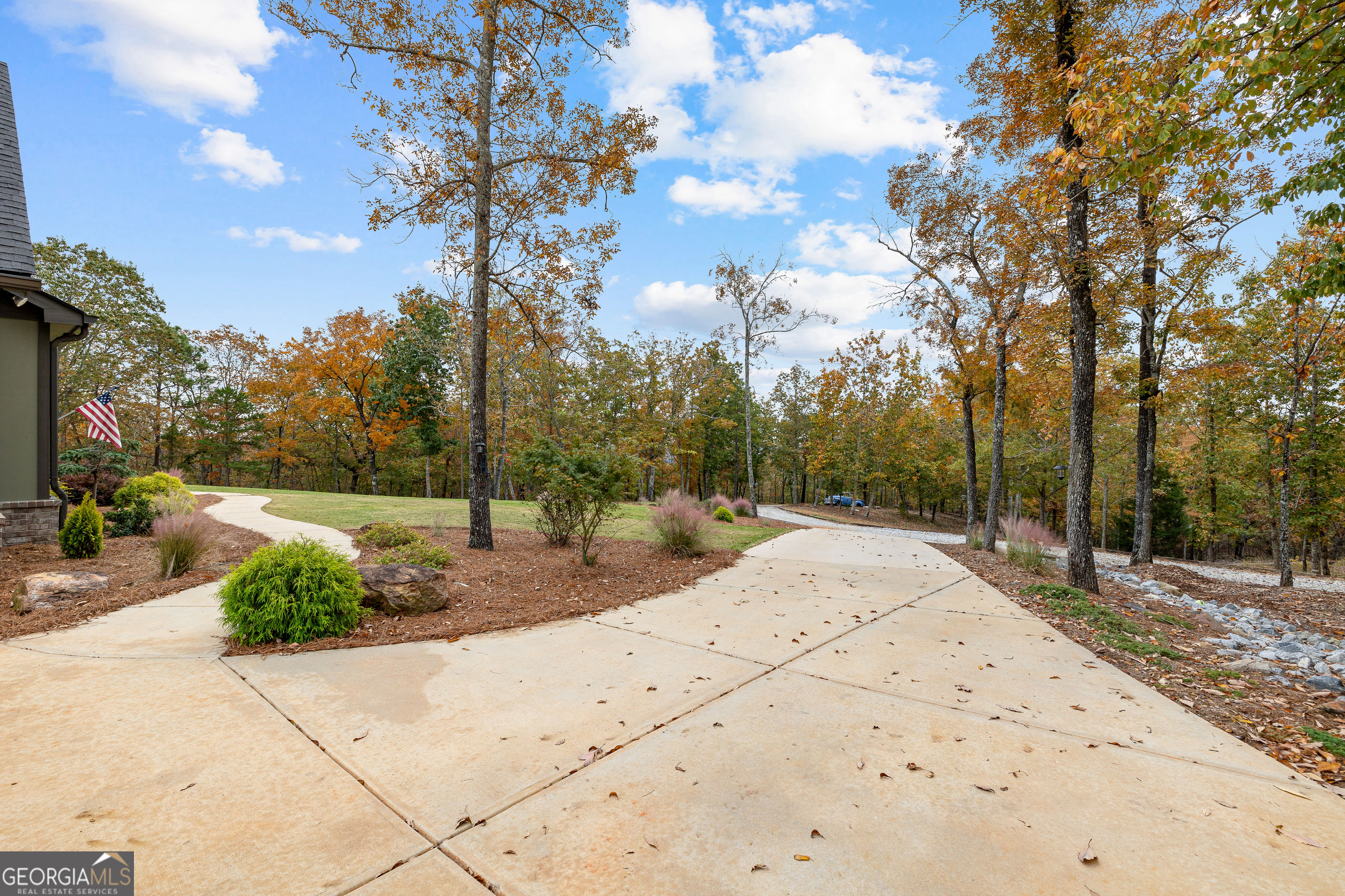 101 Trent Jones Circle Meansville GA 30256