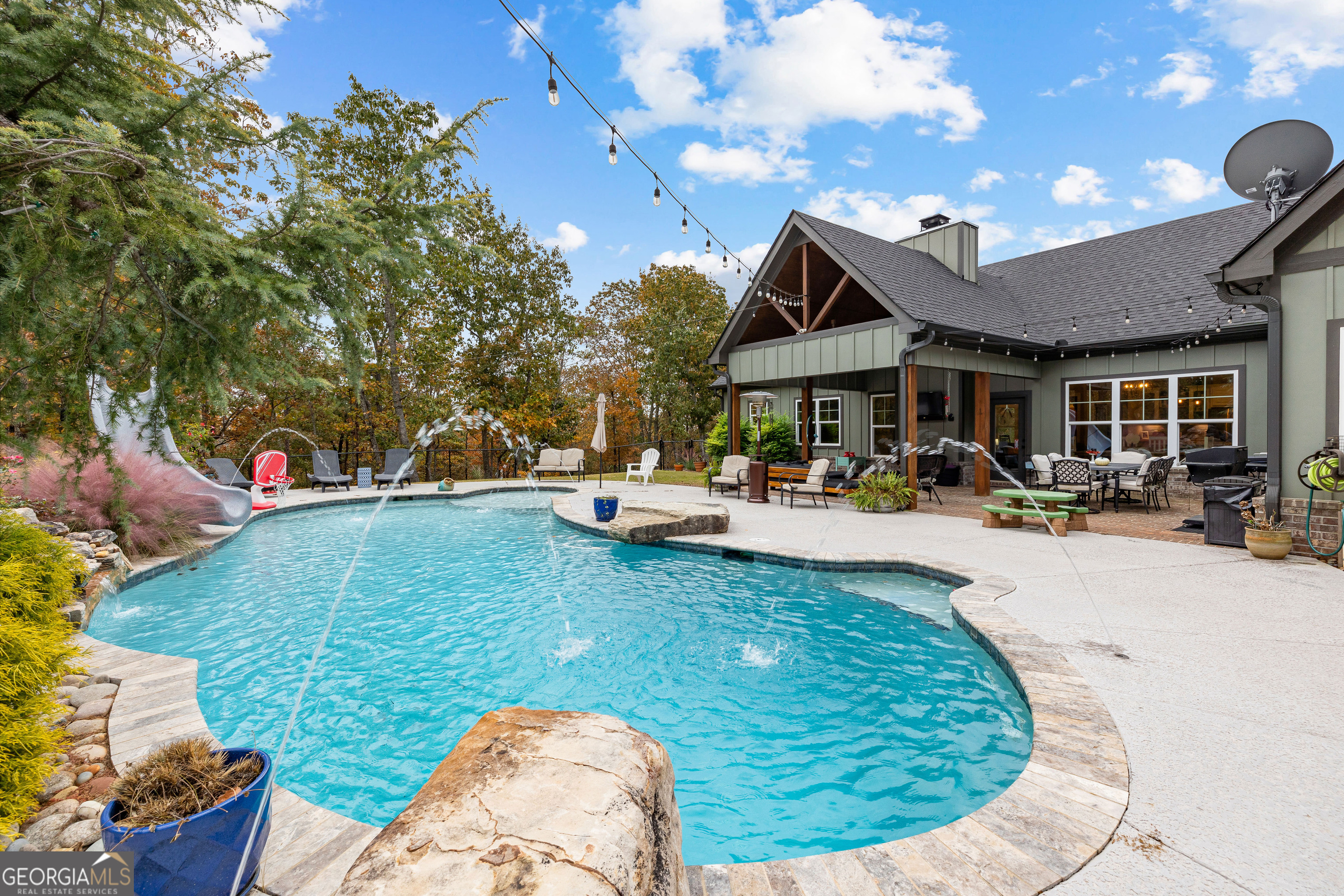 101 Trent Jones Circle Meansville GA 30256