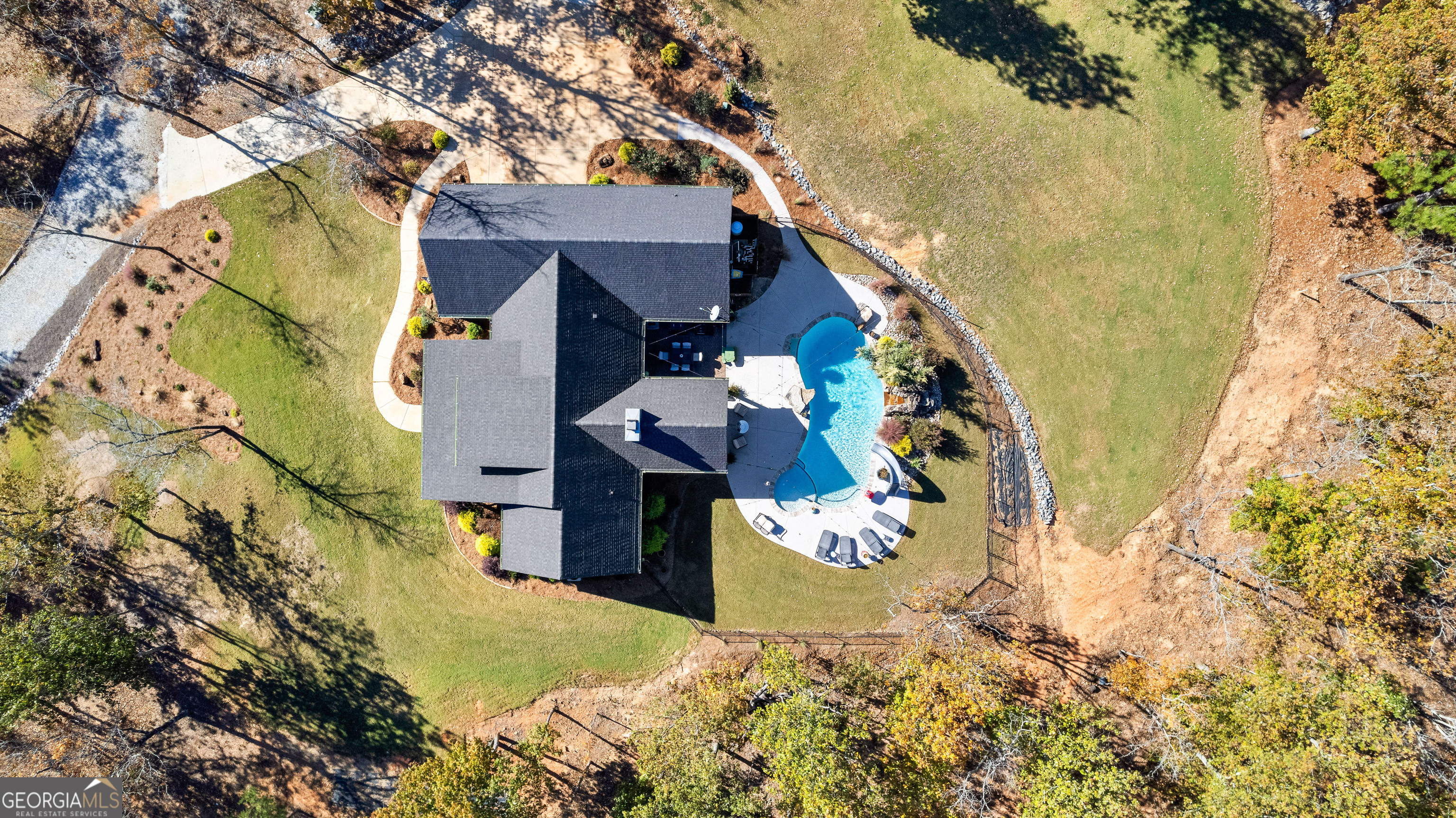 101 Trent Jones Circle Meansville GA 30256