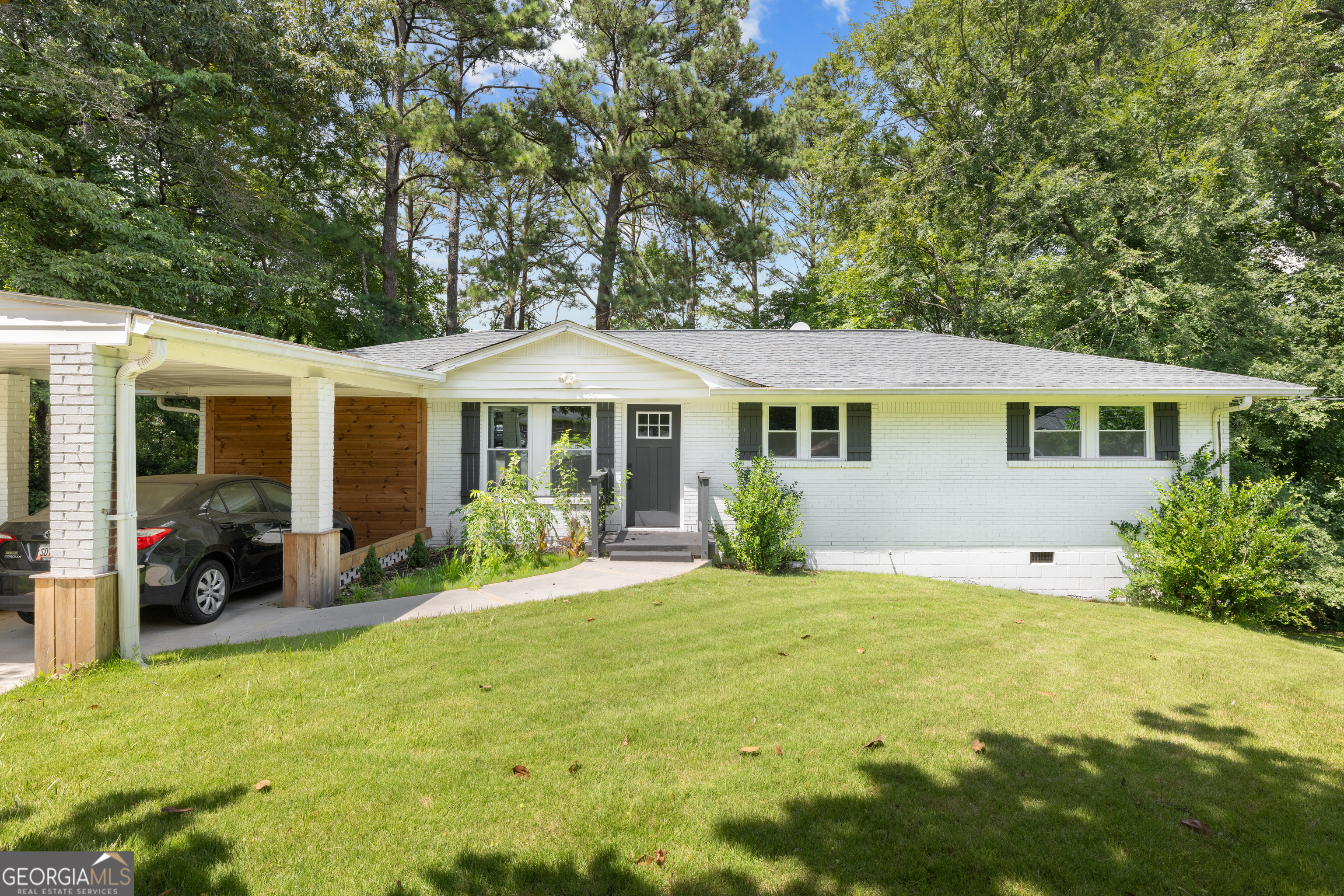 2060 Hallmark Court SE Atlanta GA 30316
