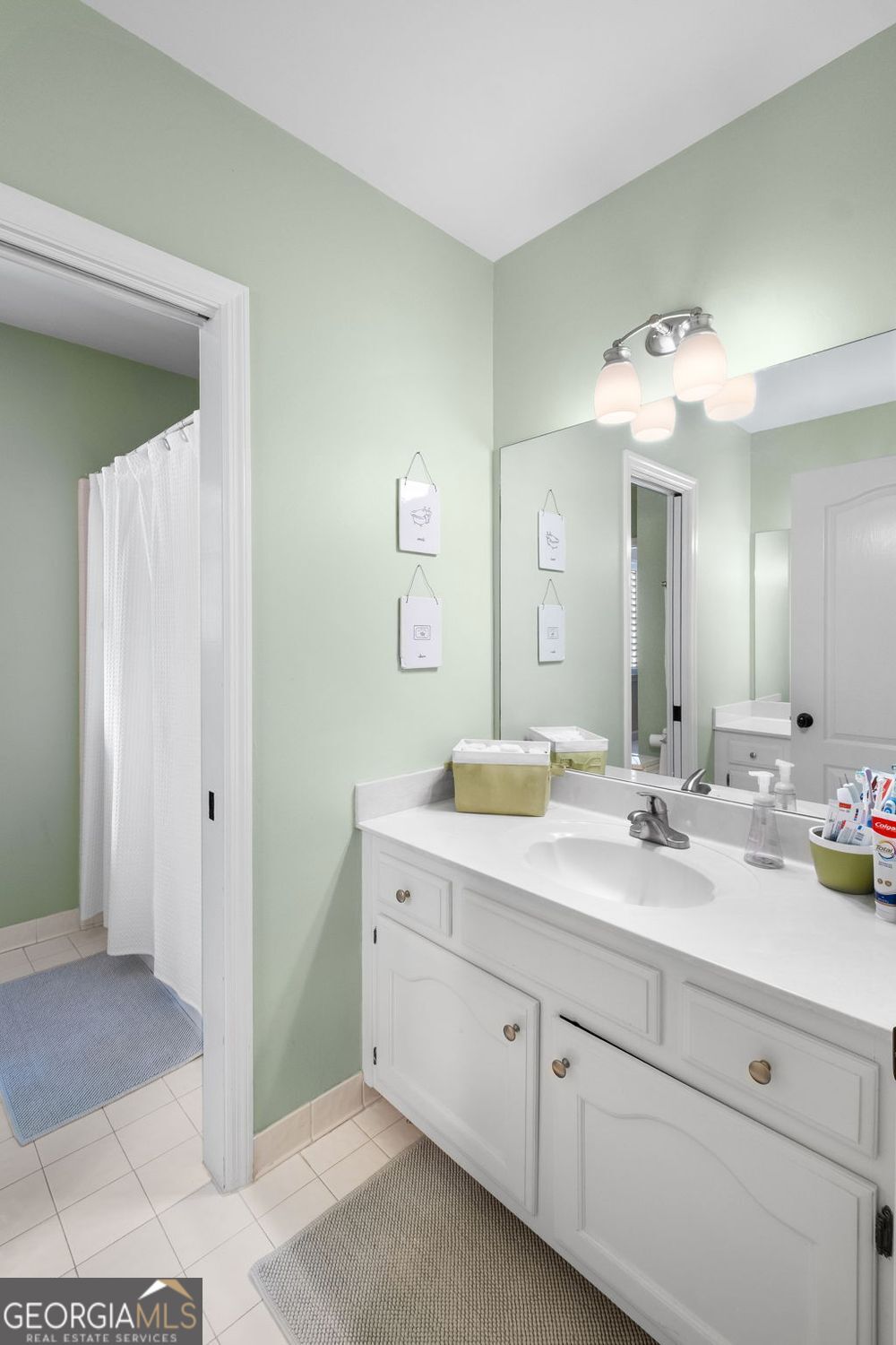 275 Woodbury Way Alpharetta GA 30022