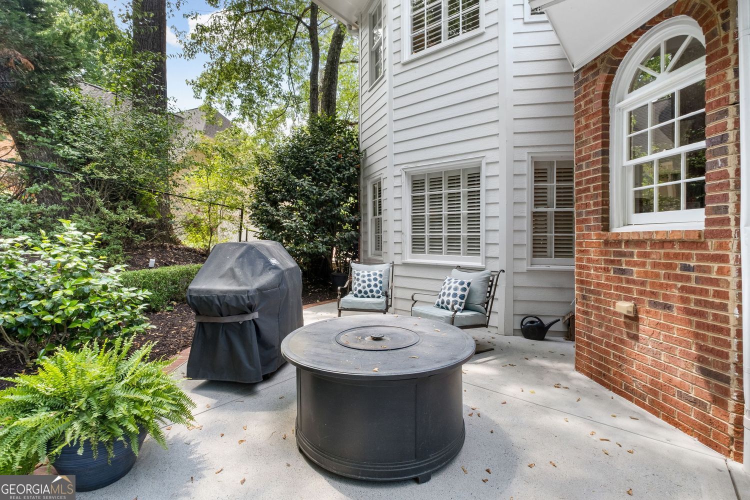 275 Woodbury Way Alpharetta GA 30022