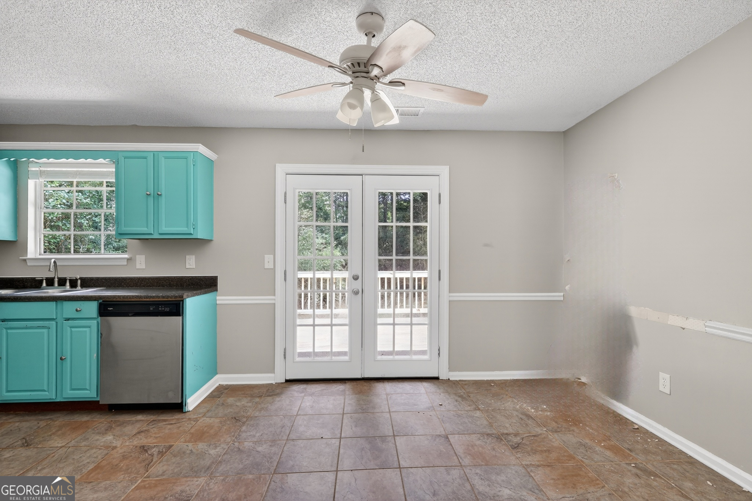 901 Timbervale Lane Lithonia GA 30058