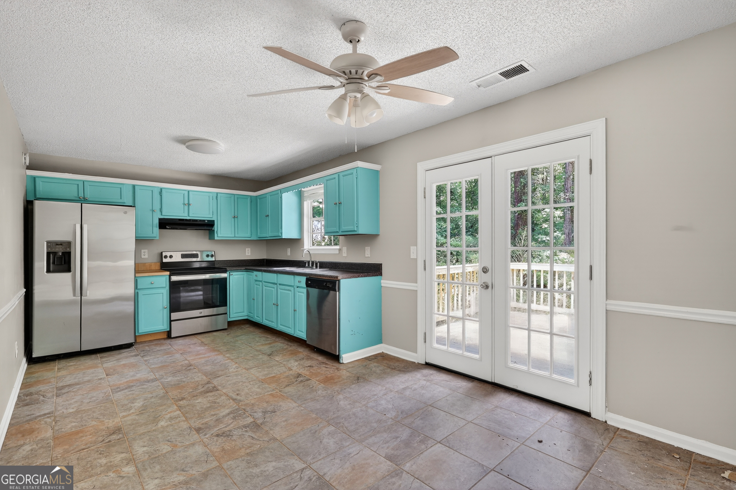 901 Timbervale Lane Lithonia GA 30058