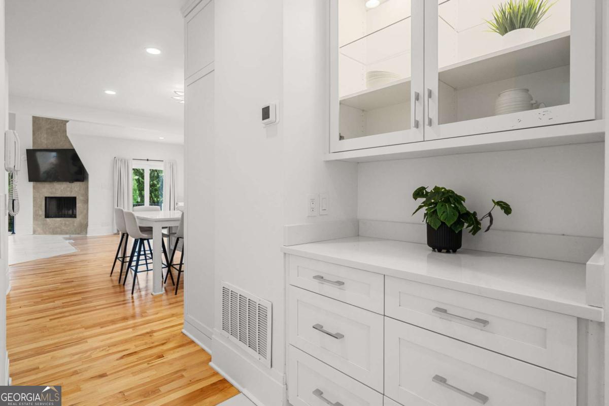 4 Vale Close NE Atlanta GA 30324