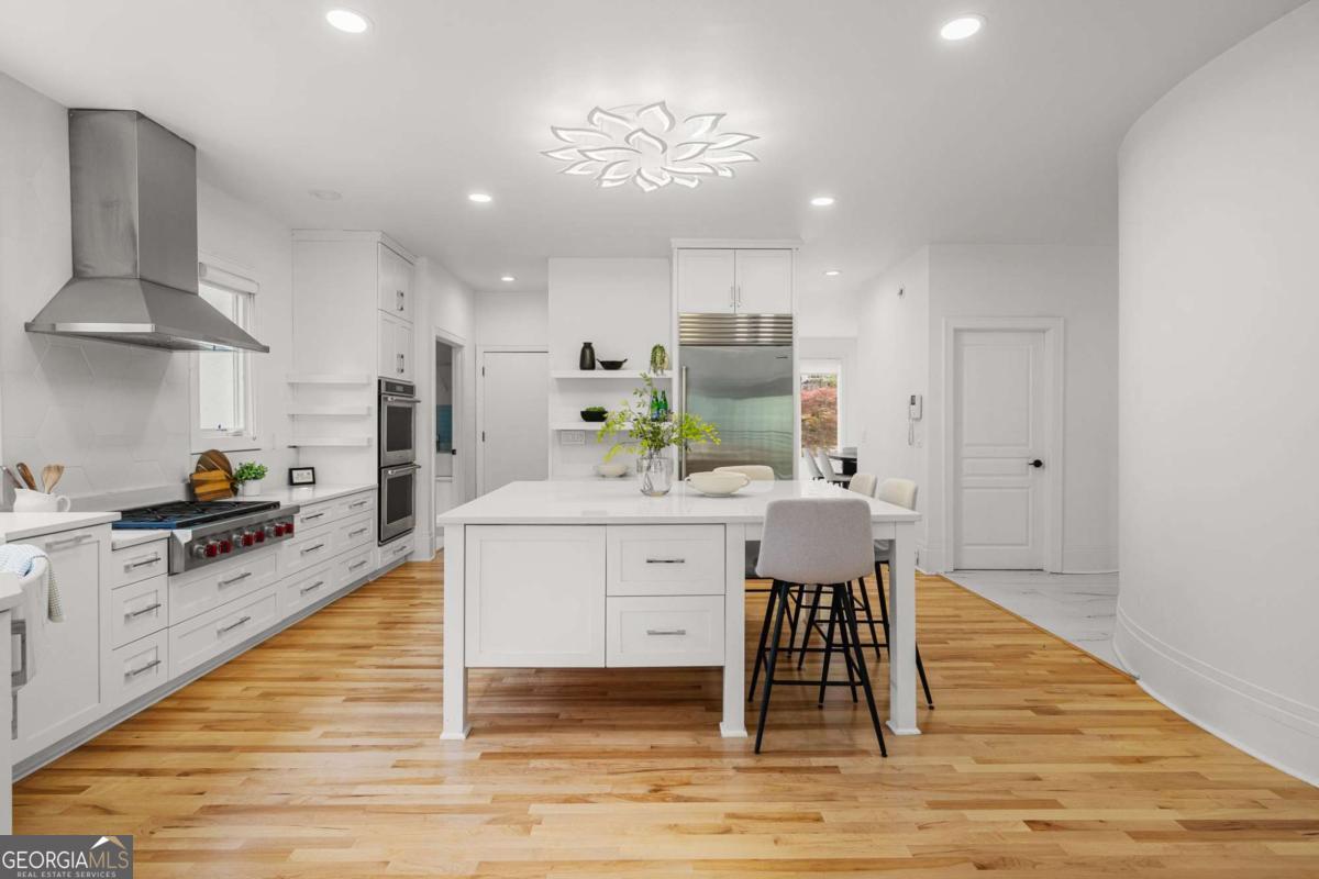 4 Vale Close NE Atlanta GA 30324
