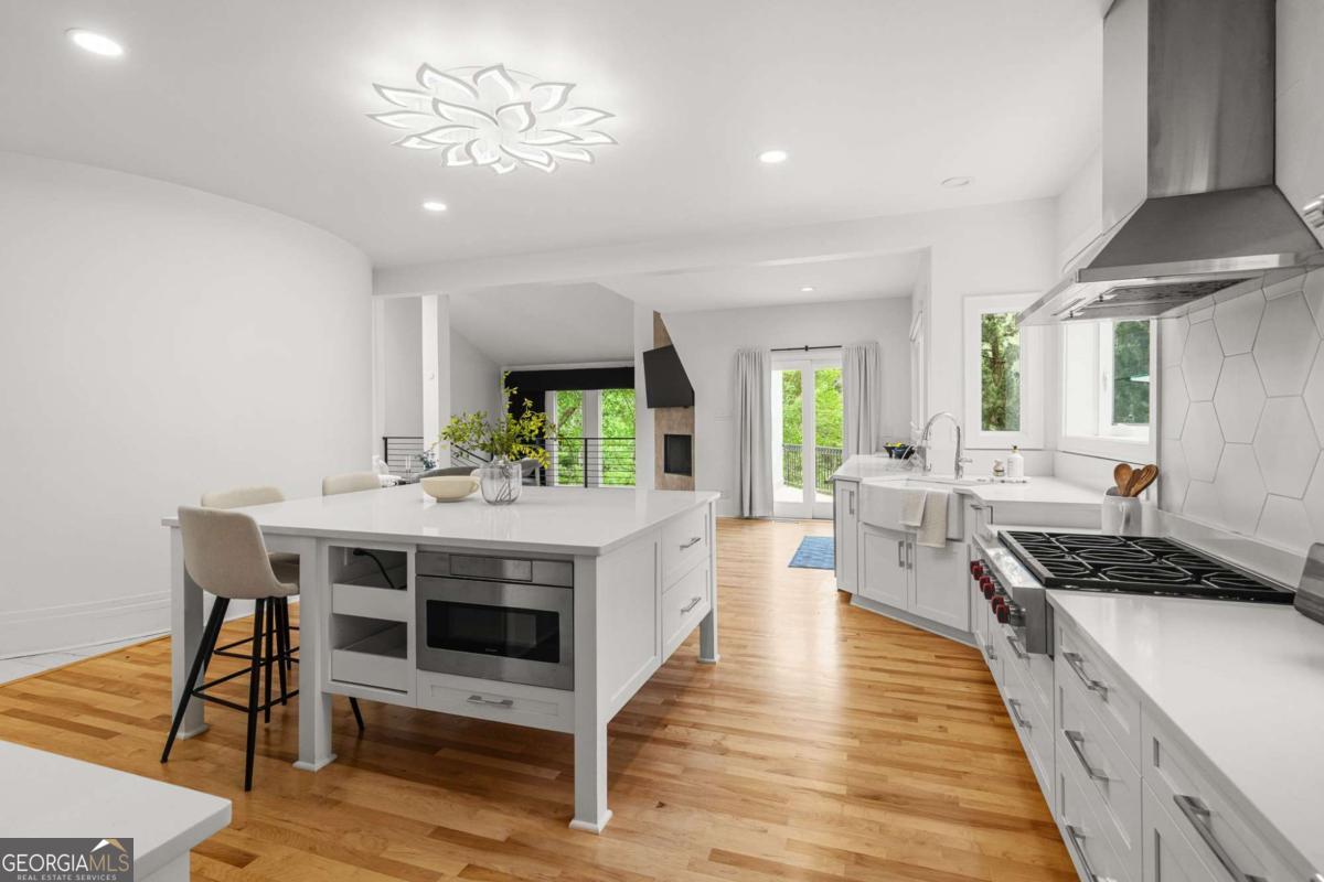 4 Vale Close NE Atlanta GA 30324