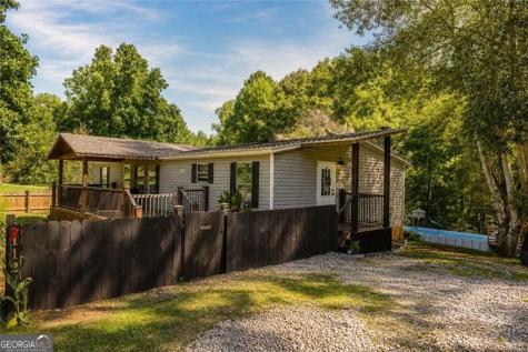 112 Center Grove Drive Cleveland GA 30528