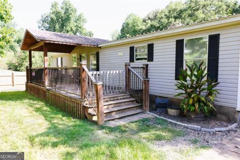 112 Center Grove Drive Cleveland GA 30528