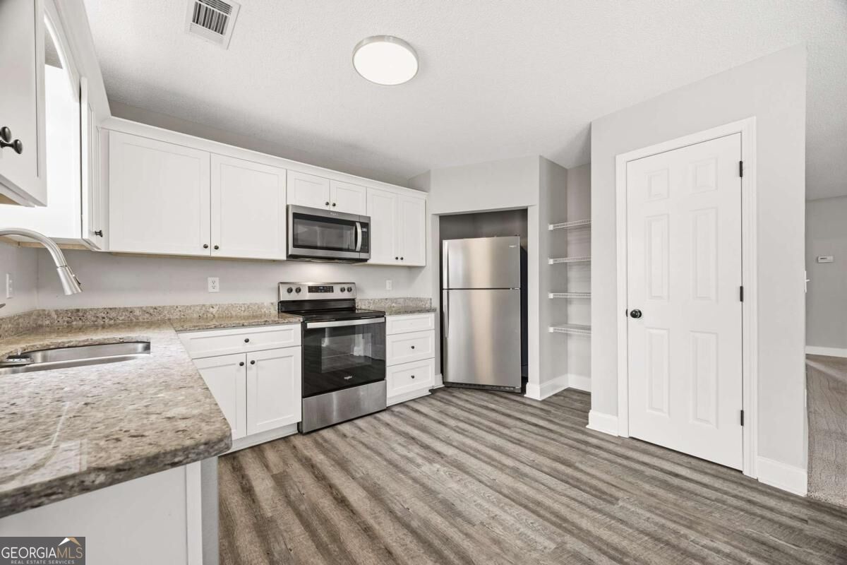 111 Alexandria Court Byron GA 31008