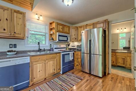 331 Camelot Trail Clayton GA 30525
