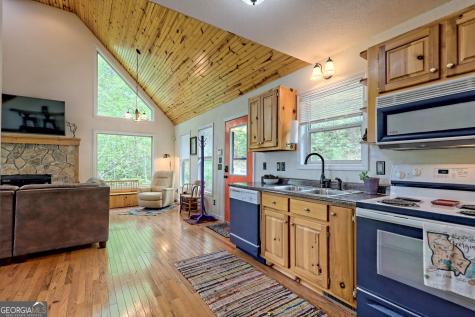 331 Camelot Trail Clayton GA 30525