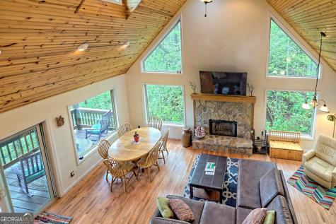 331 Camelot Trail Clayton GA 30525