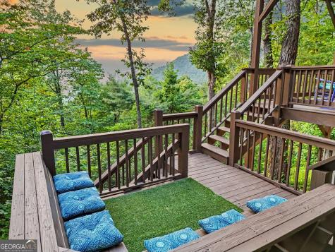 331 Camelot Trail Clayton GA 30525