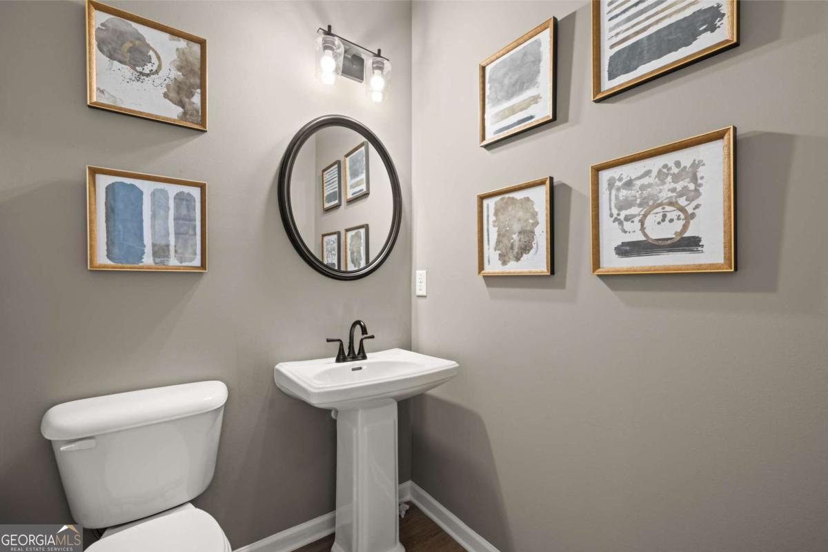 828 Crescent Drive Riverdale GA 30274