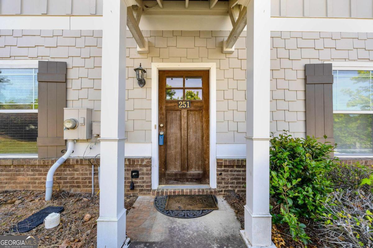 251 Oconee River Circle Athens GA 30605