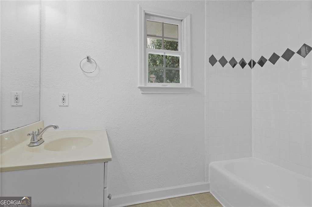 869 Briarcliff Road NE Atlanta GA 30306