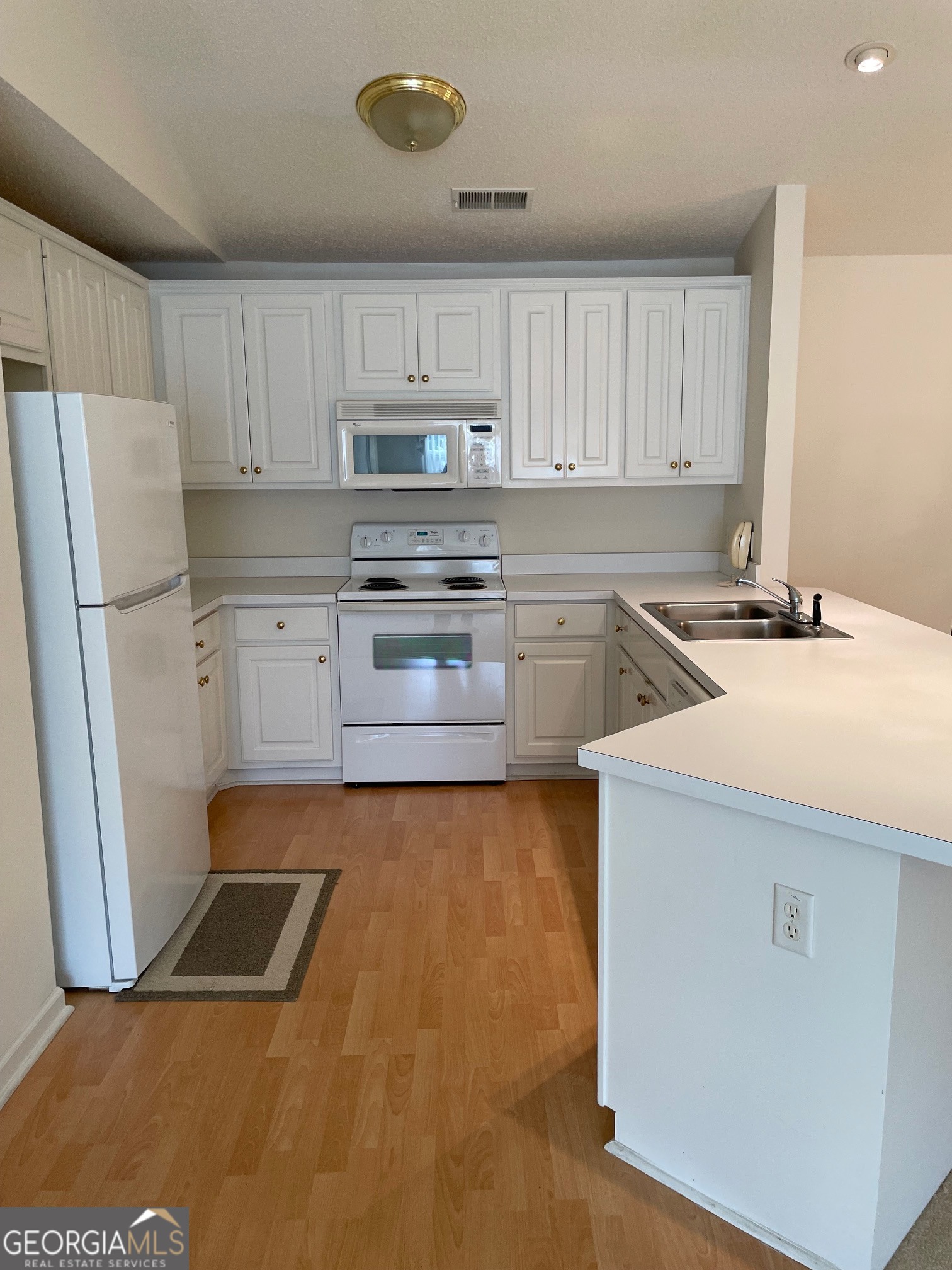 1015 Holly Drive Gainesville GA 30501