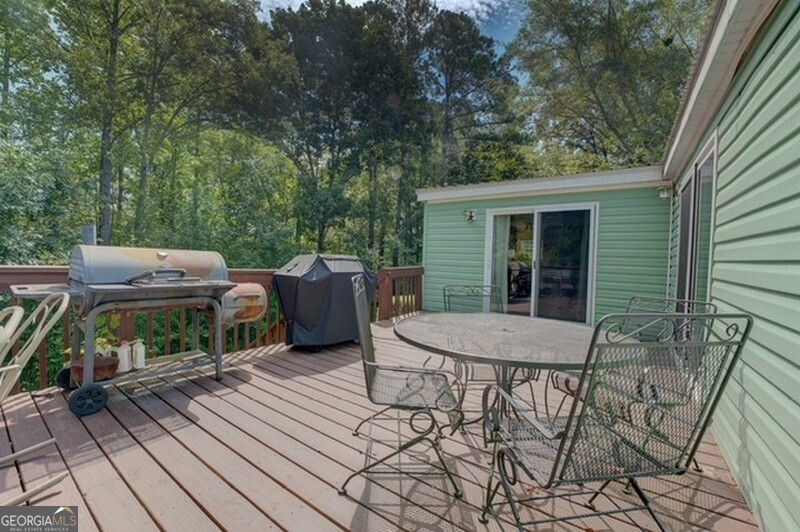 119 Shoals Point NW Eatonton GA 31024