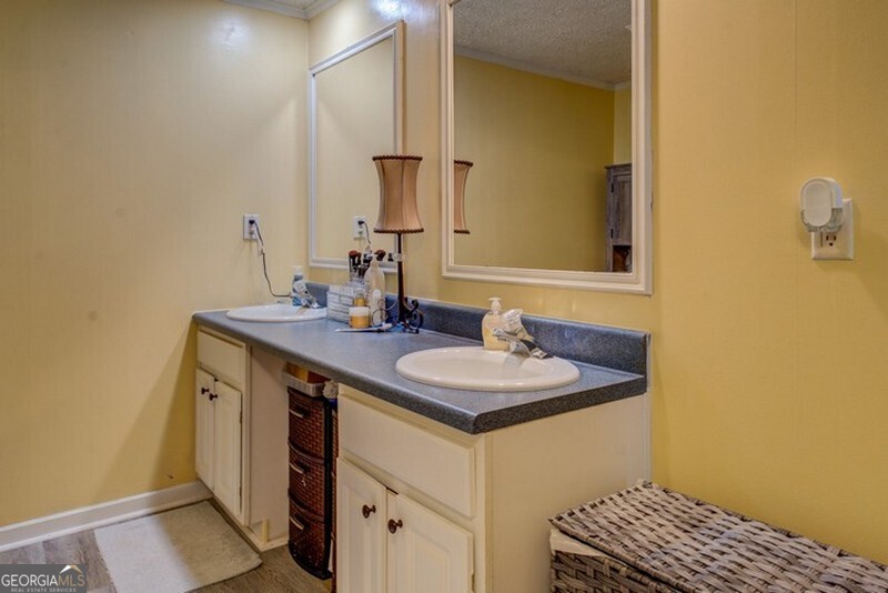 119 Shoals Point NW Eatonton GA 31024