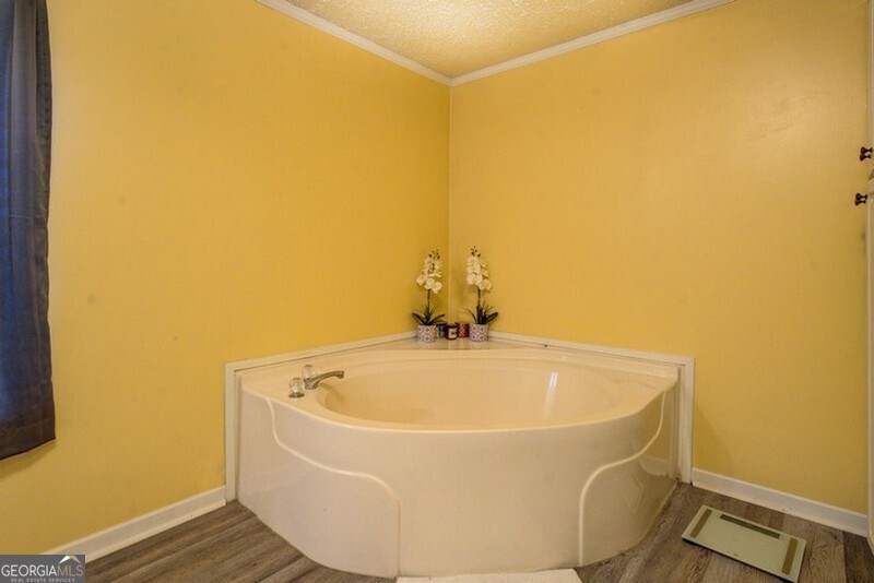 119 Shoals Point NW Eatonton GA 31024