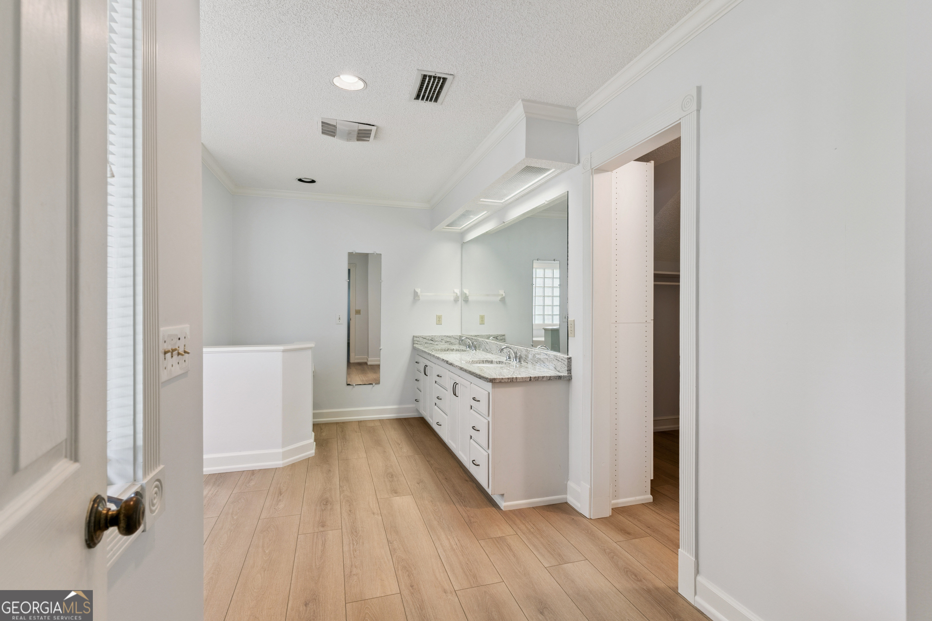 400 Vassar Point Drive St. Simons Island GA 31522