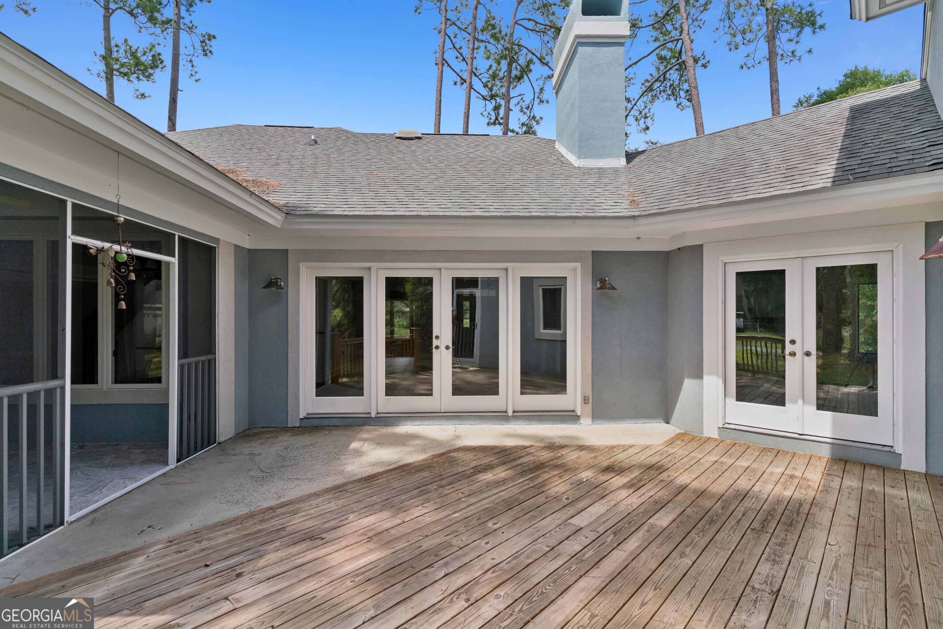 400 Vassar Point Drive St. Simons Island GA 31522