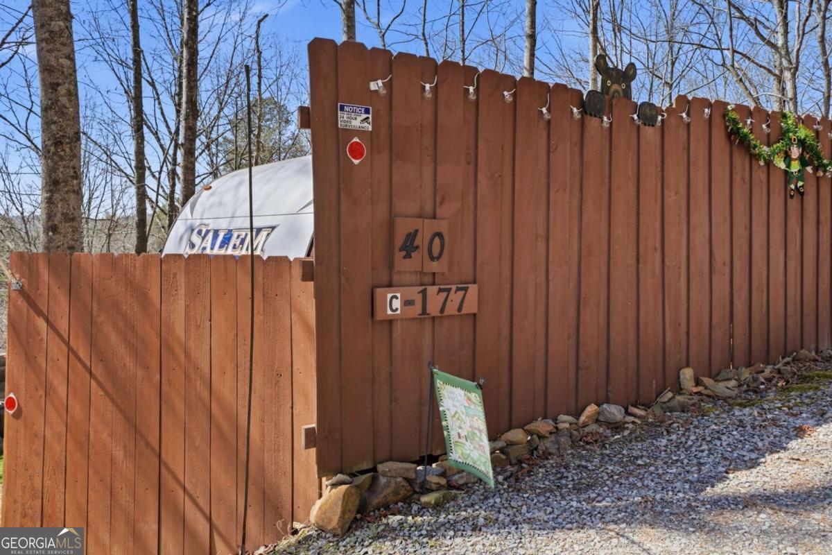 40 9th Street Ellijay GA 30540