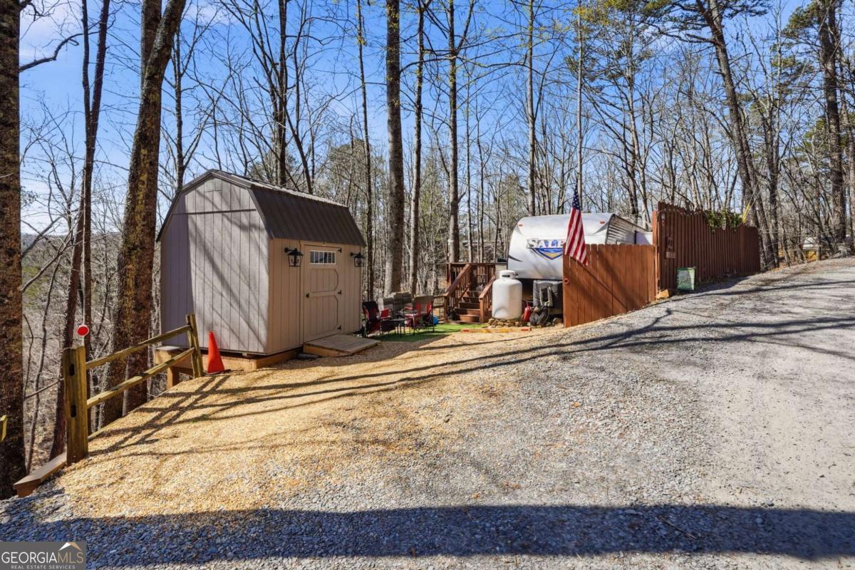 40 9th Street Ellijay GA 30540