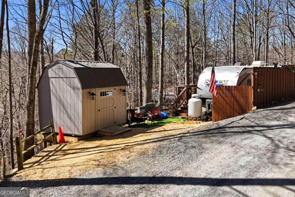 40 9th Street Ellijay GA 30540