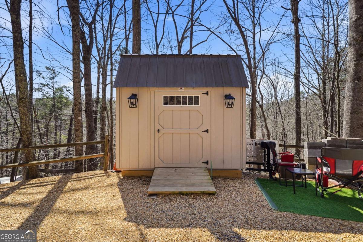 40 9th Street Ellijay GA 30540