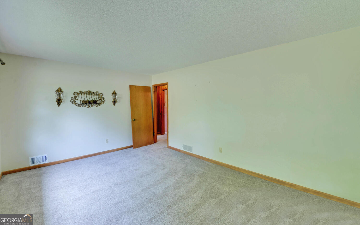 586 Collins Road Toccoa GA 30577