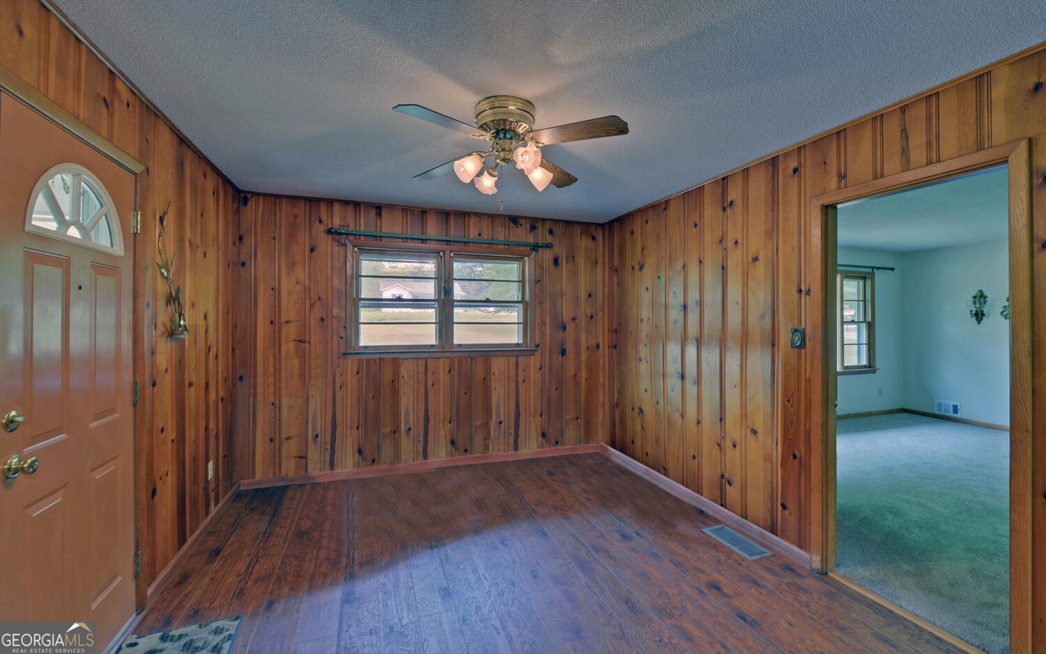 586 Collins Road Toccoa GA 30577