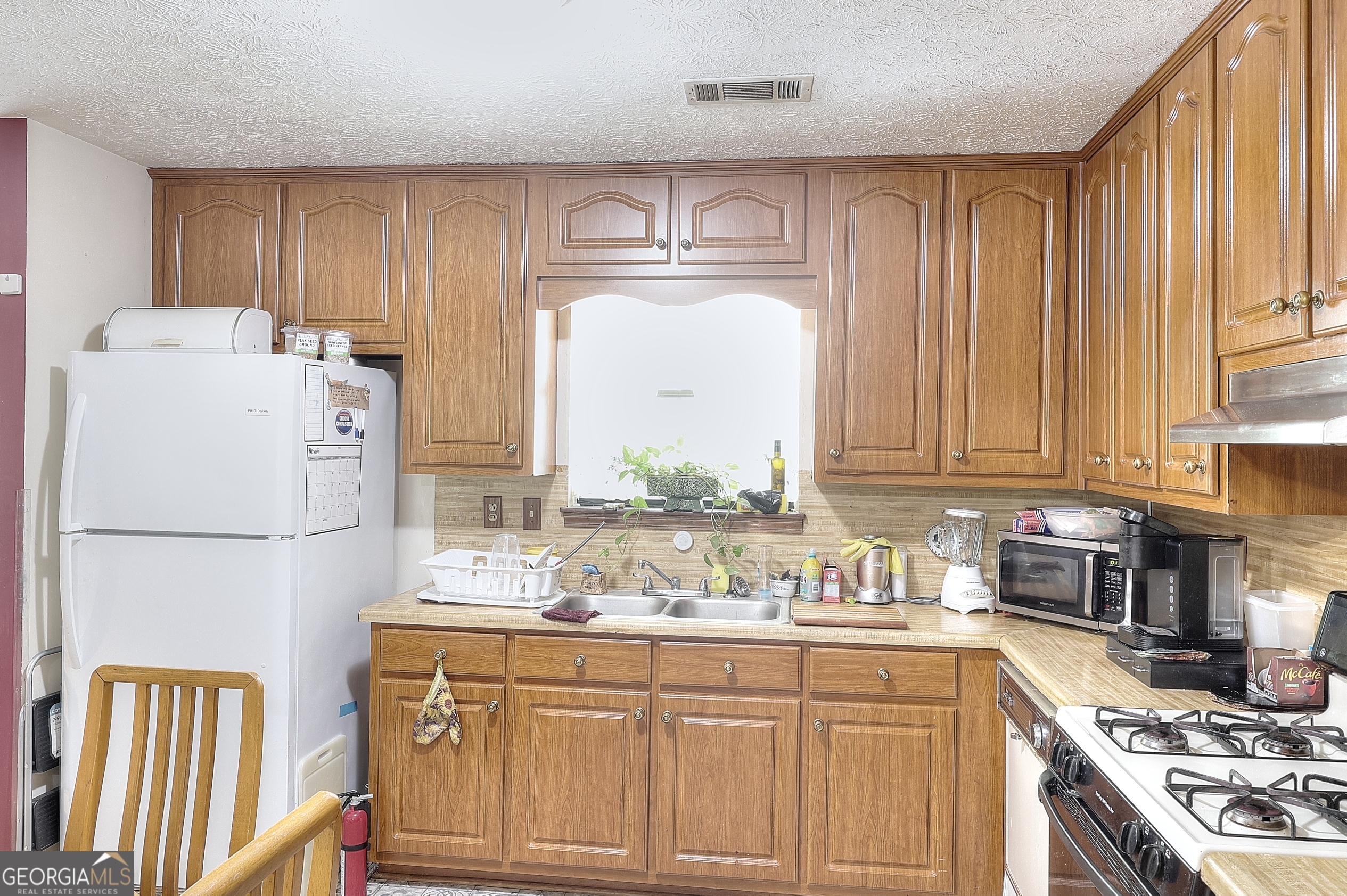 4596 Mossy Lane Lilburn GA 30047