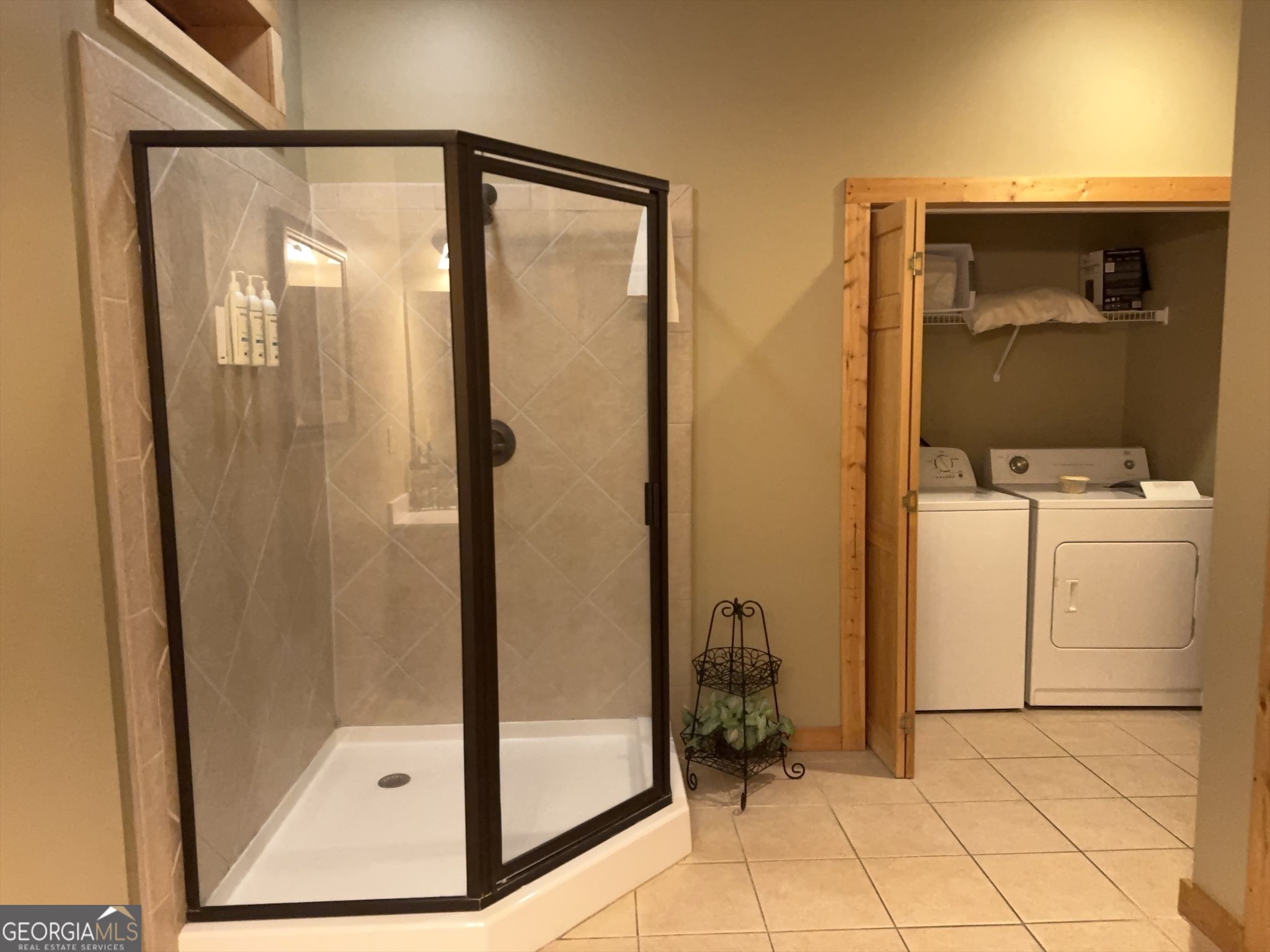 57 Yellow Rock Road Cleveland GA 30528