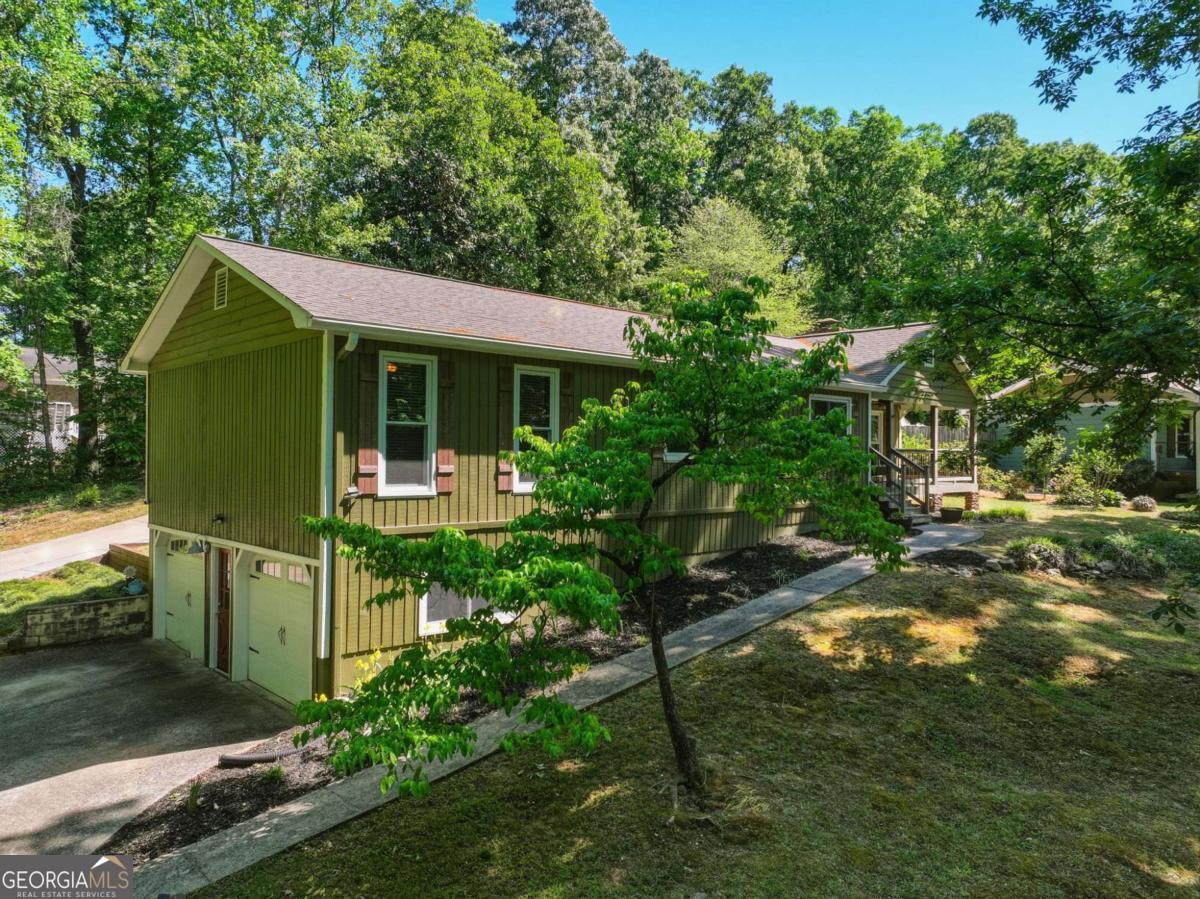242 Lake Somerset Drive NW Marietta GA 30064