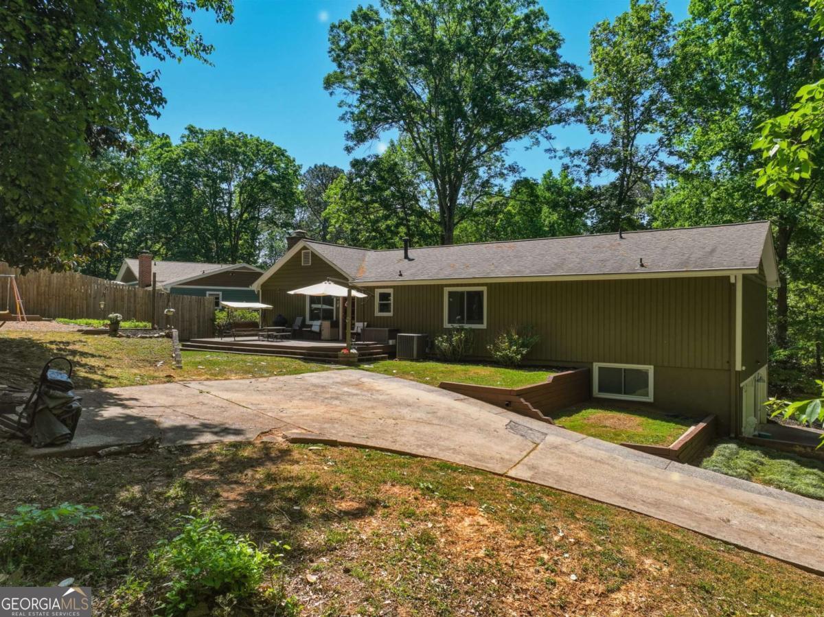 242 Lake Somerset Drive NW Marietta GA 30064