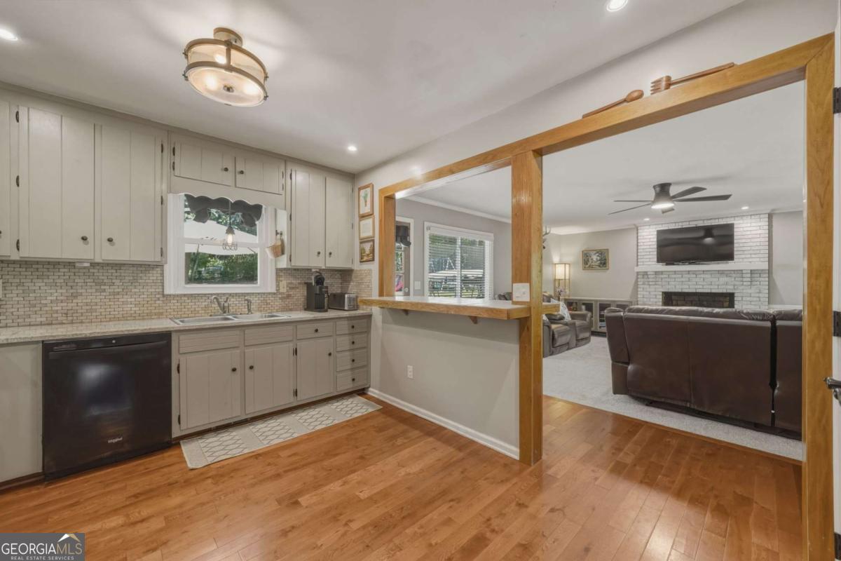 242 Lake Somerset Drive NW Marietta GA 30064