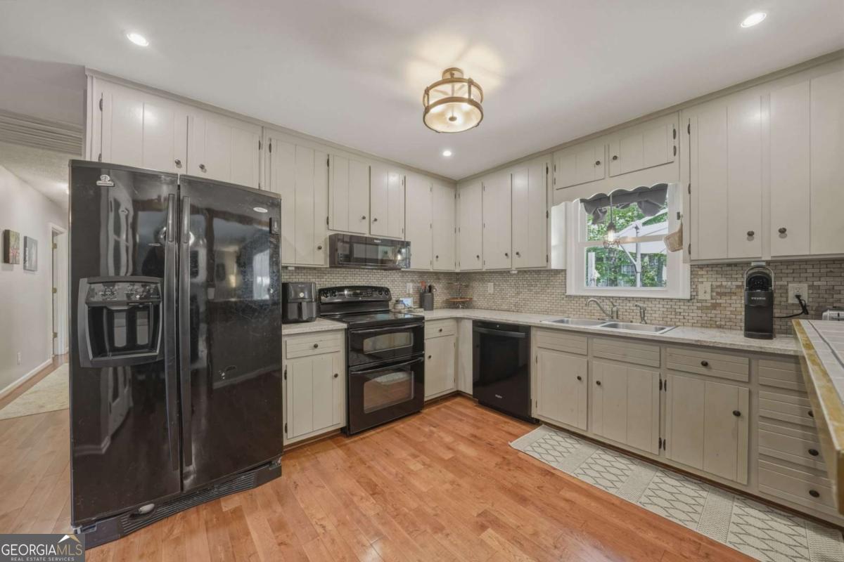 242 Lake Somerset Drive NW Marietta GA 30064