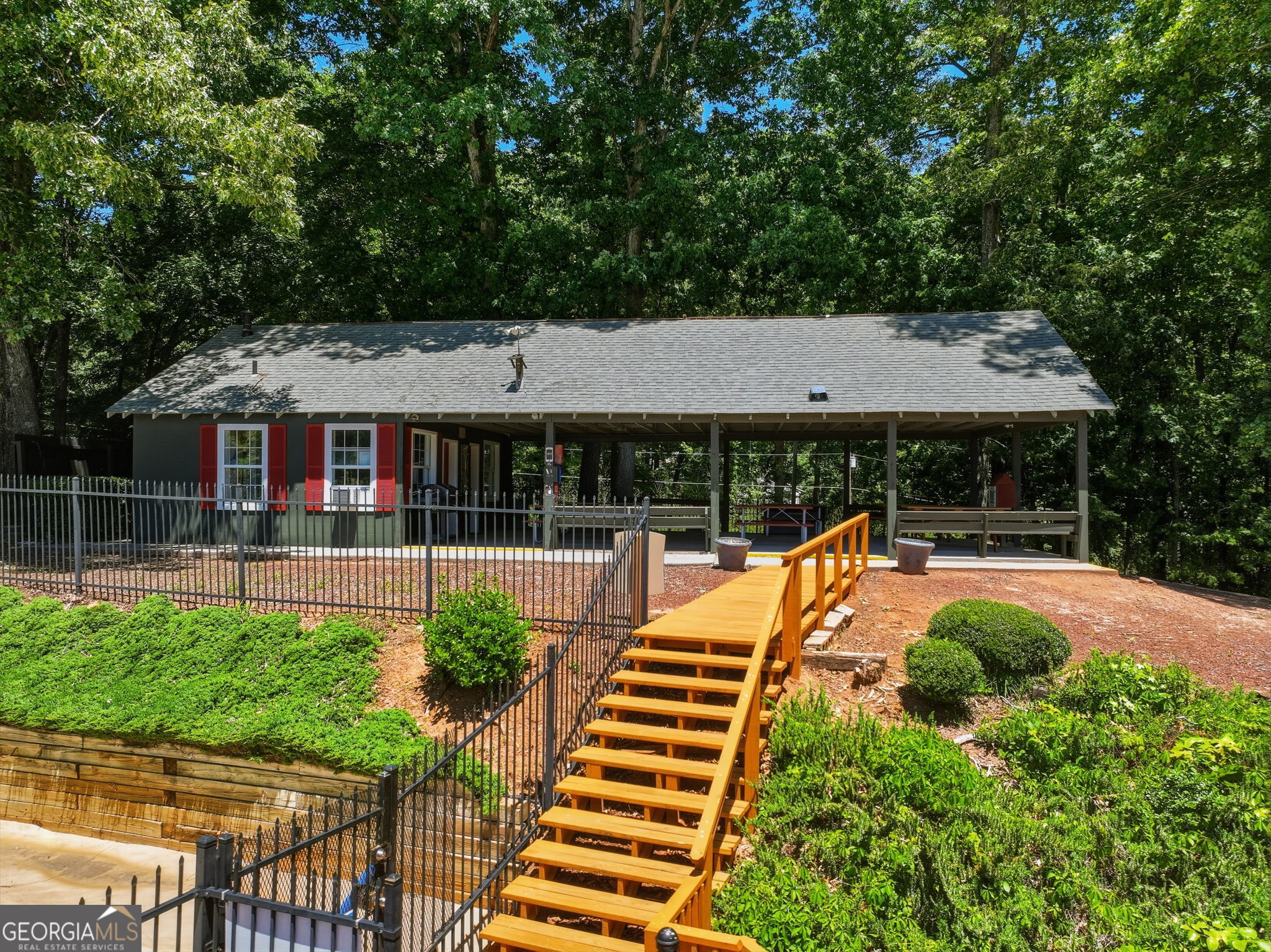 242 Lake Somerset Drive NW Marietta GA 30064